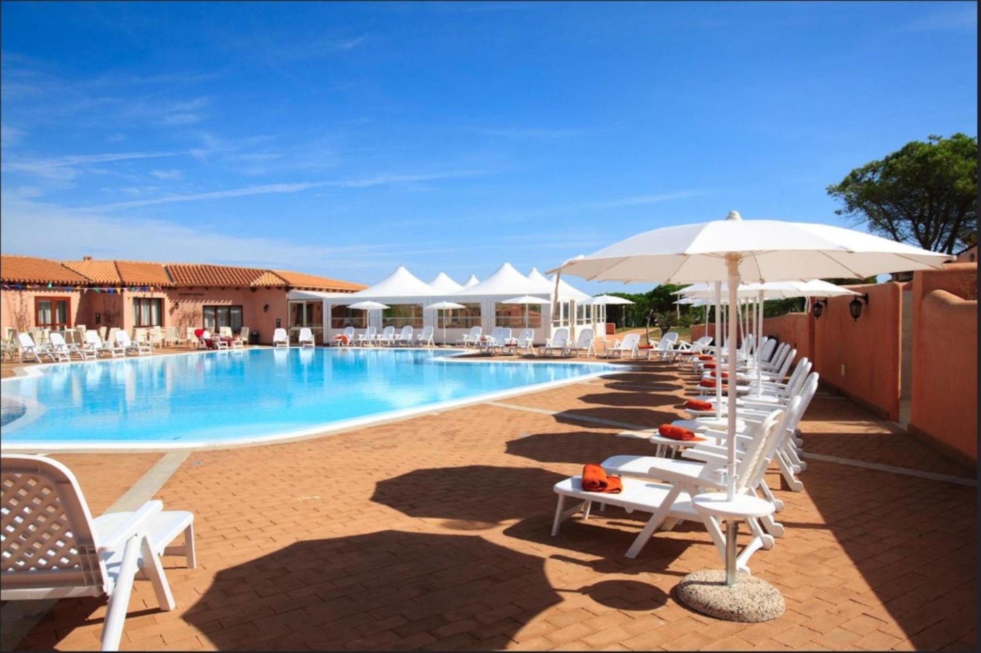 Residence Pierre & Vacances Vignola Mare Ngoại thất bức ảnh
